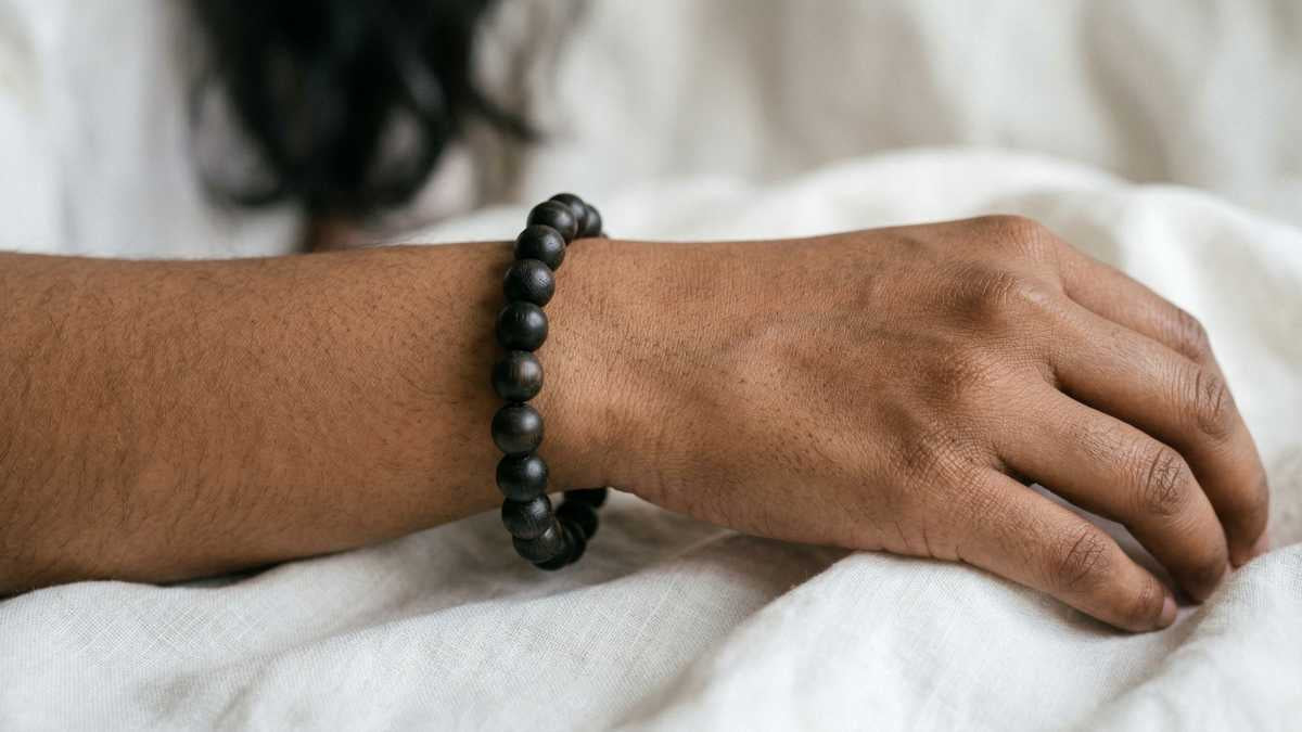 How to Wear an Ebony Wood Bracelet - Rules, Which Hand, and Timing