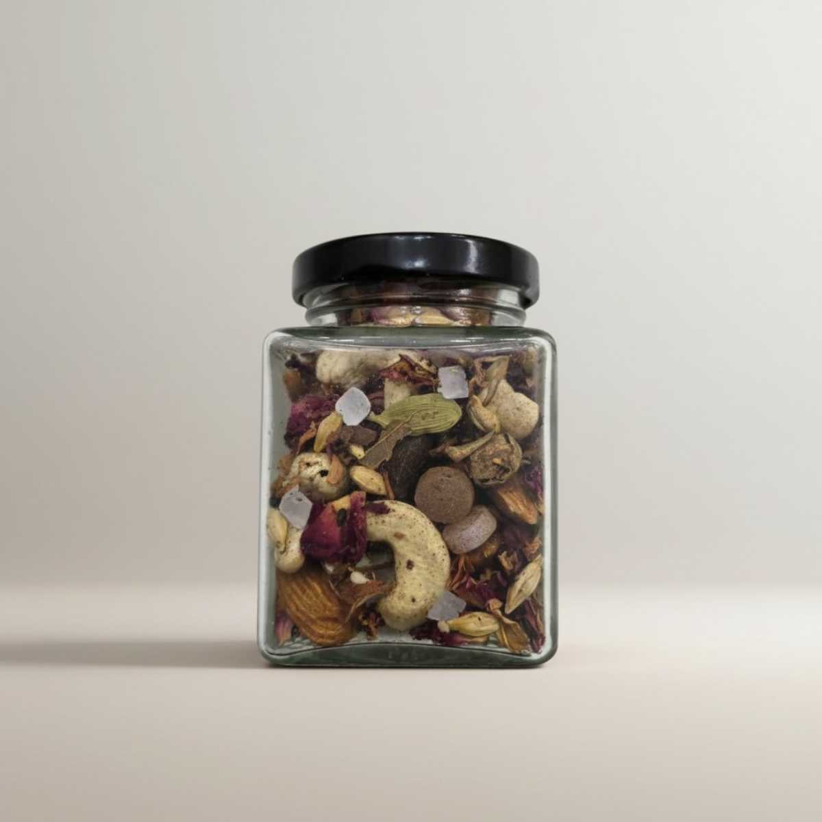 Divine Sansar Vedic Havan Samagri back of the jar