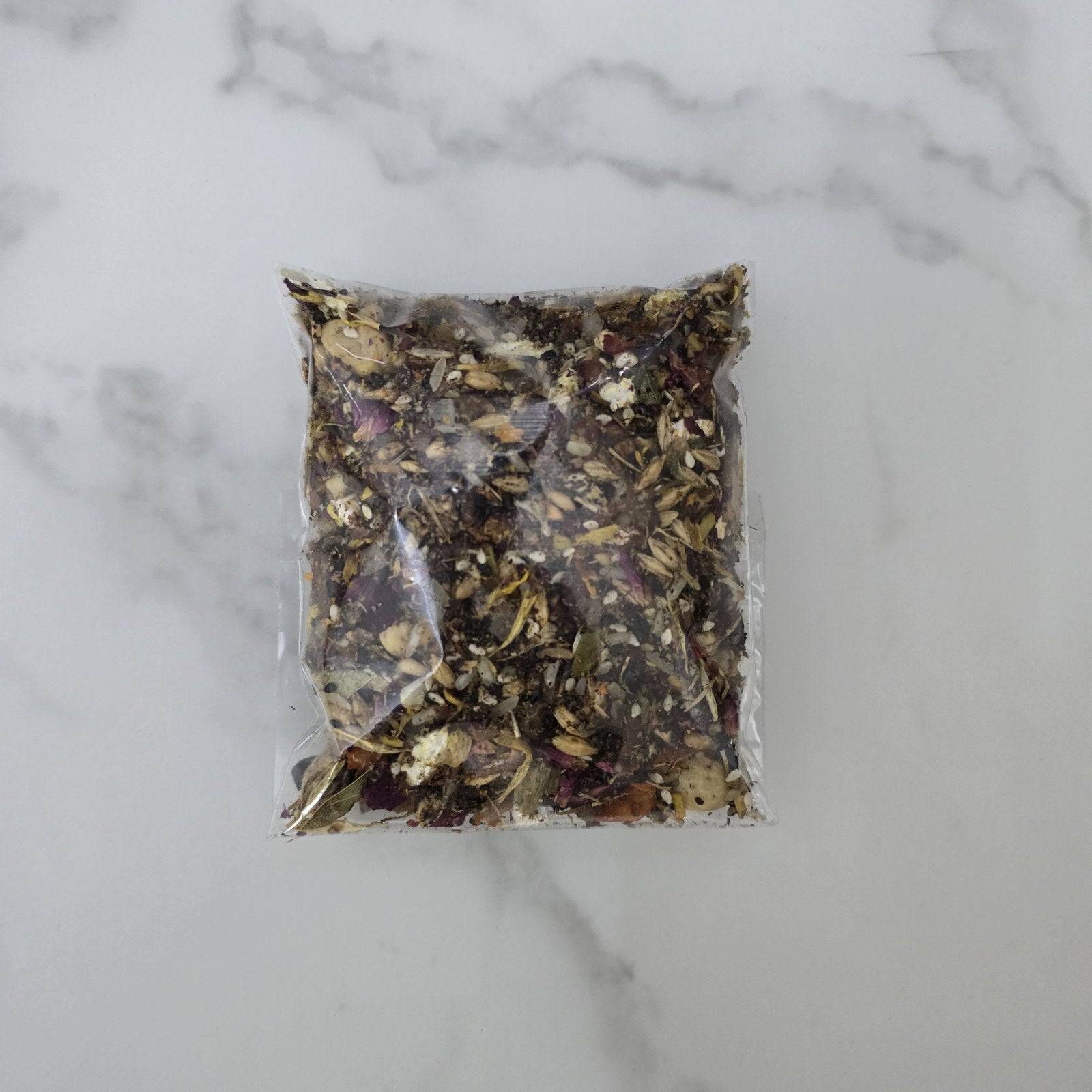 100 g Vedic havan samagri with herbs, roots and rose petals - Divine Sansar